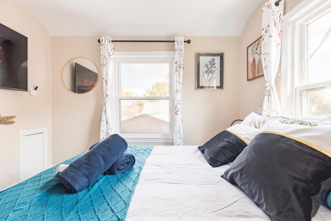 Beautiful House 9 Beds King Bed 3 Baths Family Friendly *